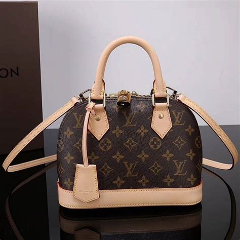 bolsa pequeña louis vuitton|bolsas louis vuitton usadas.